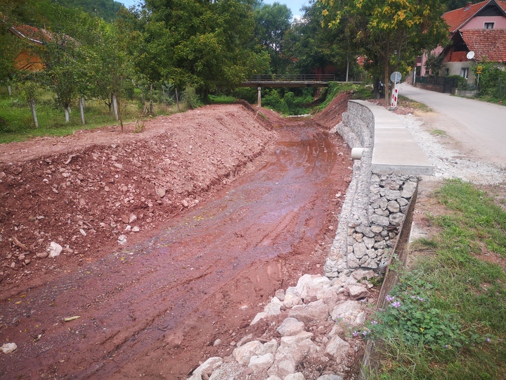 Erozija